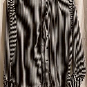 Ann Taylor black and white button down shirt